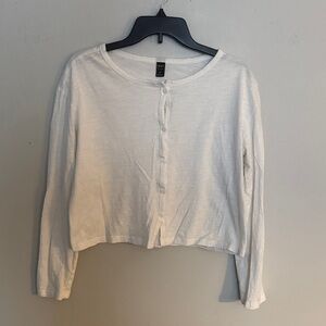Dazy White Button-Up Cropped long sleeved tee size large